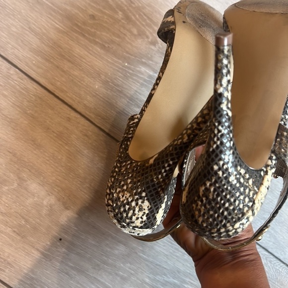 STEVE Madden Reya snakeskin and gold strappy heel size 8 - Picture 11 of 13
